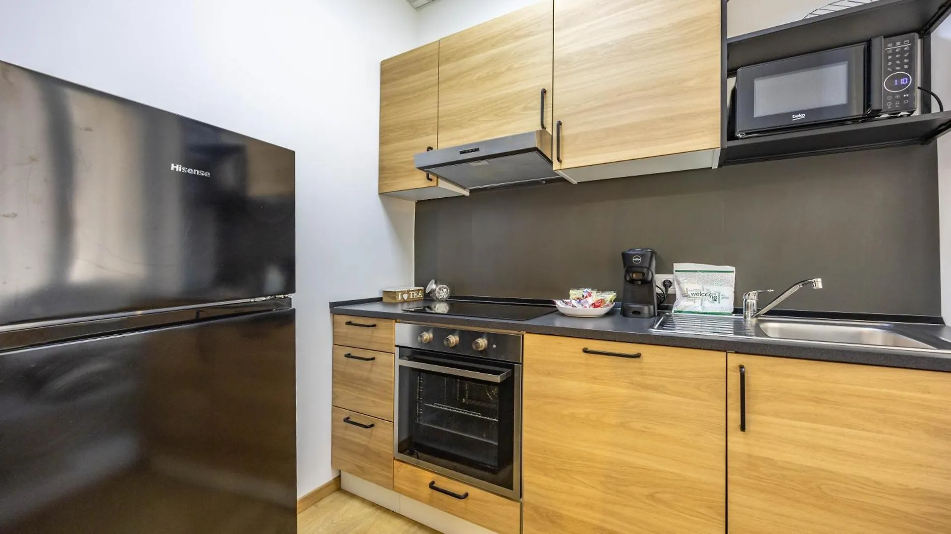 Flat 5 - In San Giovanni By Rentbeat Rome Appartement